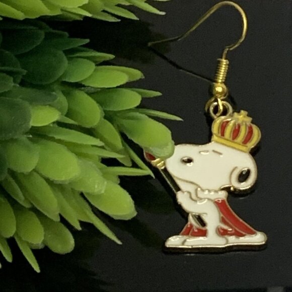 Snoopy Earring, Snoopy Lover, Peanuts Earring, Gift Idea, Snoopy Jewelry - Picture 2 of 4